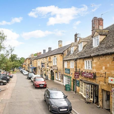 Апартаменты Redesdale View, High Street With Private Garden Moreton-in-Marsh Экстерьер фото